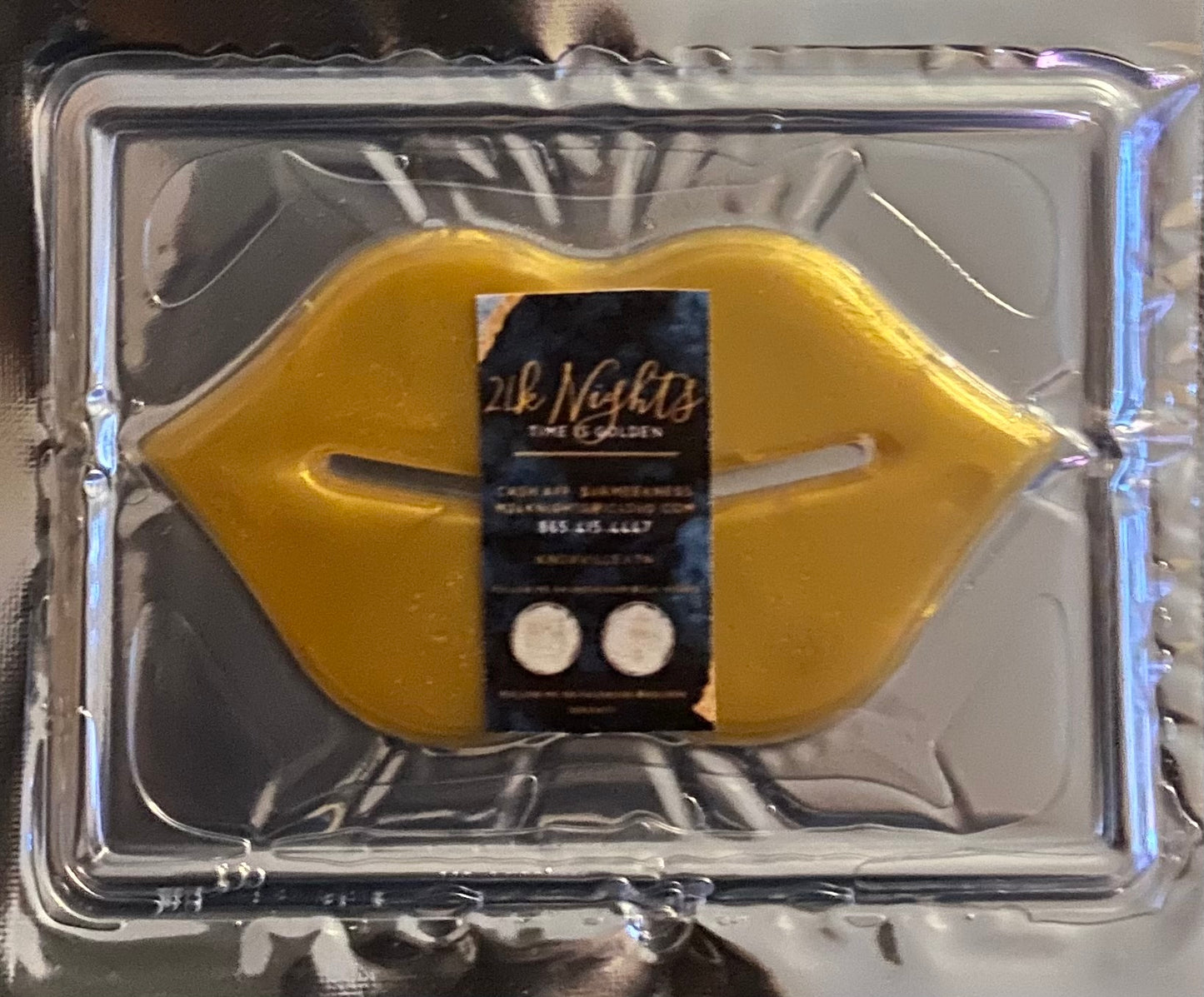 Golden Lip Face Mask